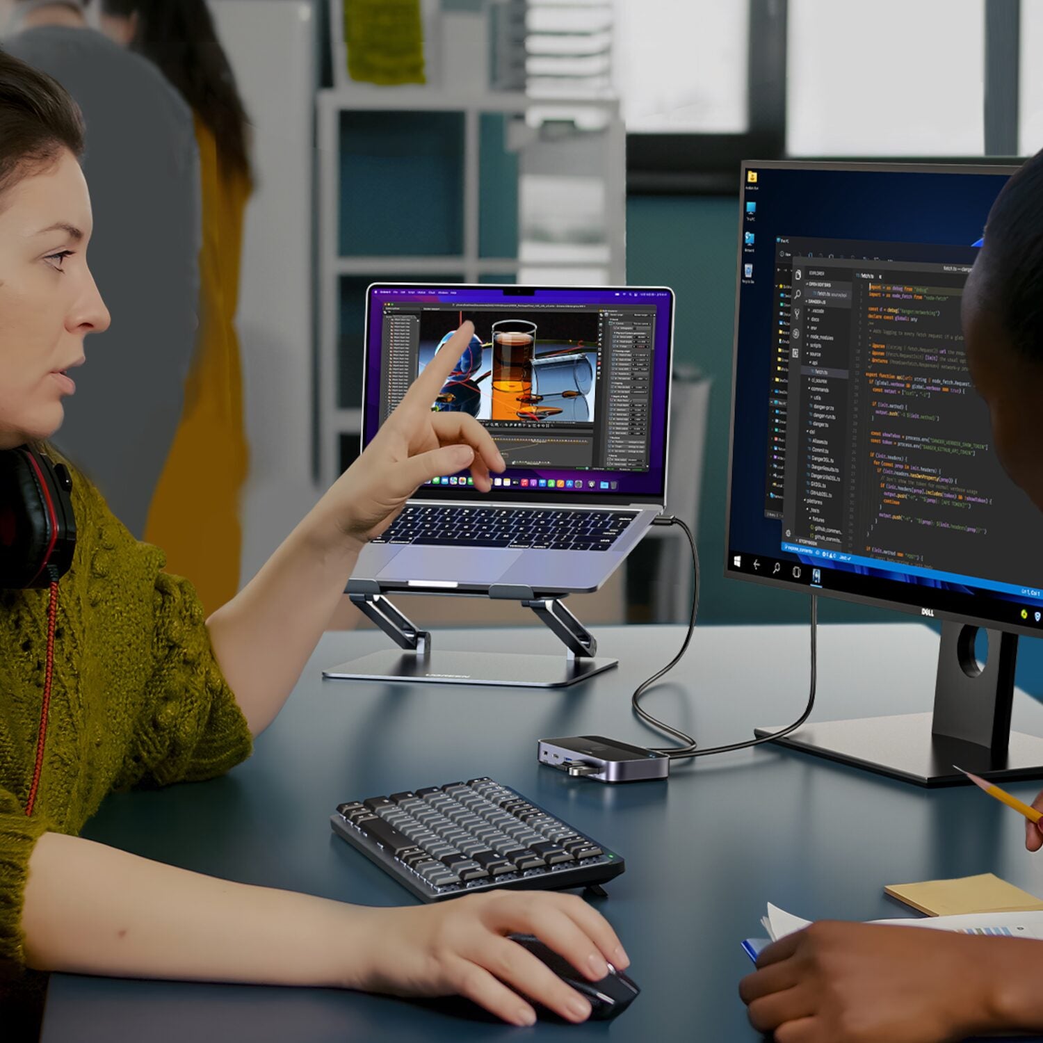 UGREEN Sharing Switch Box 2-in-4 Out