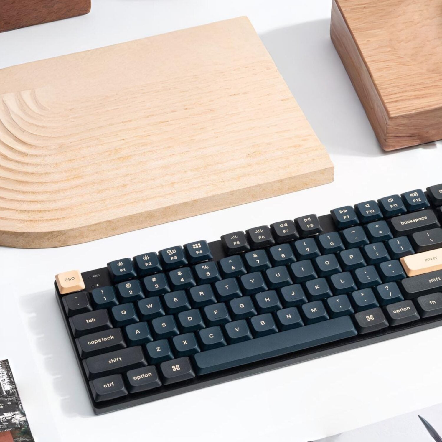 Keychron PBT LSA Knight Keycap Set V2 - Low Profile